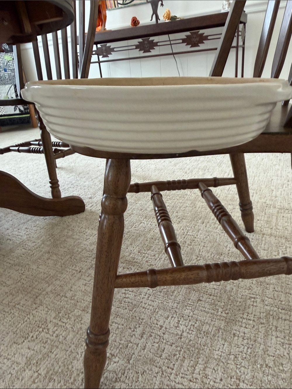 The Pampered Chef Cream Ceramic Serving Bowl - Picture 2 of 4